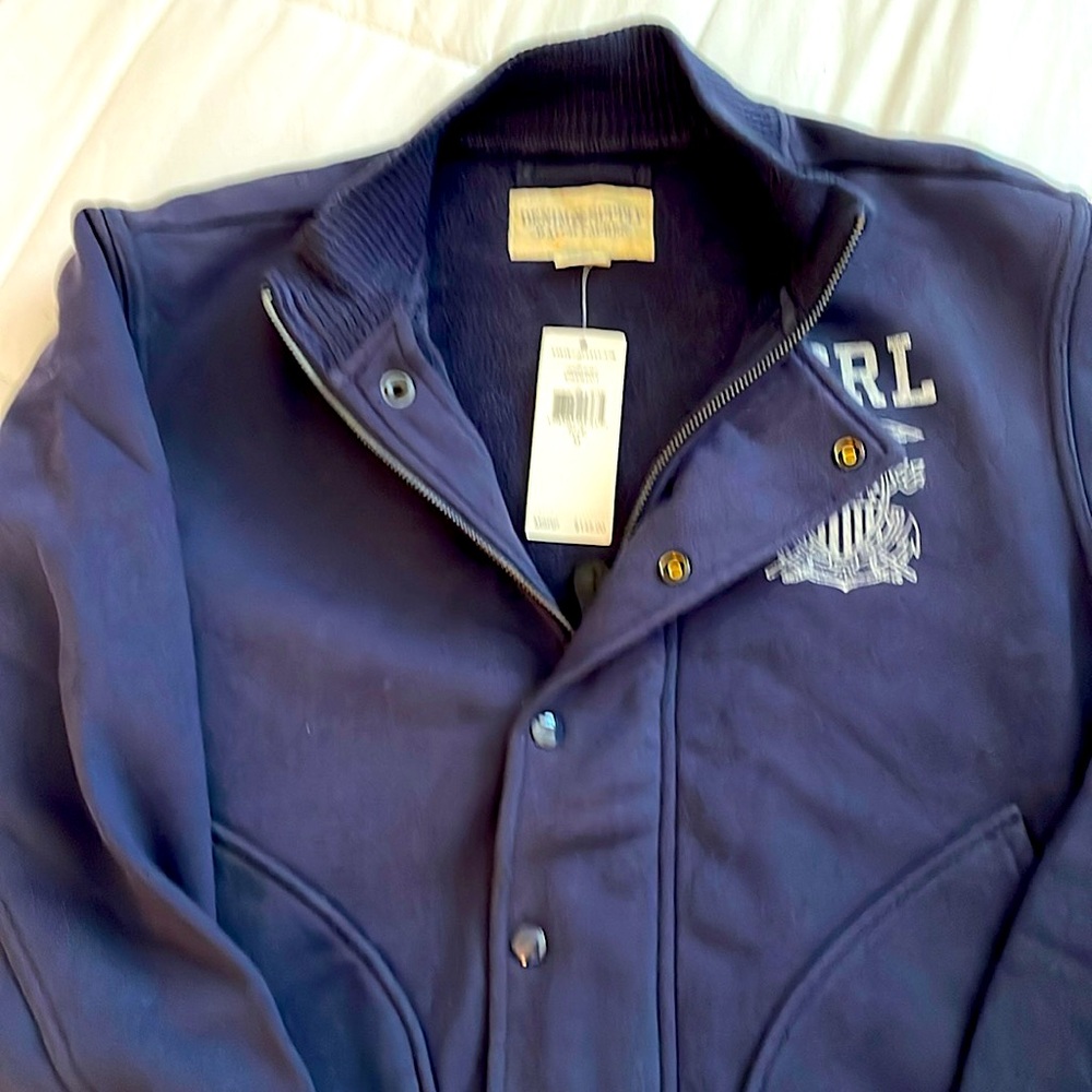 Menswear DSRL navy blue, full zipper front and snap buttons